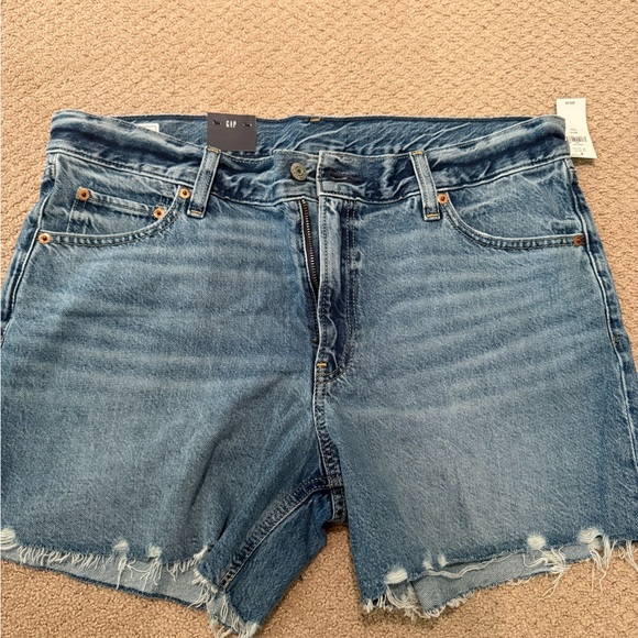 GAP Women's Light Blue Jean Shorts - Picture 1 of 5
